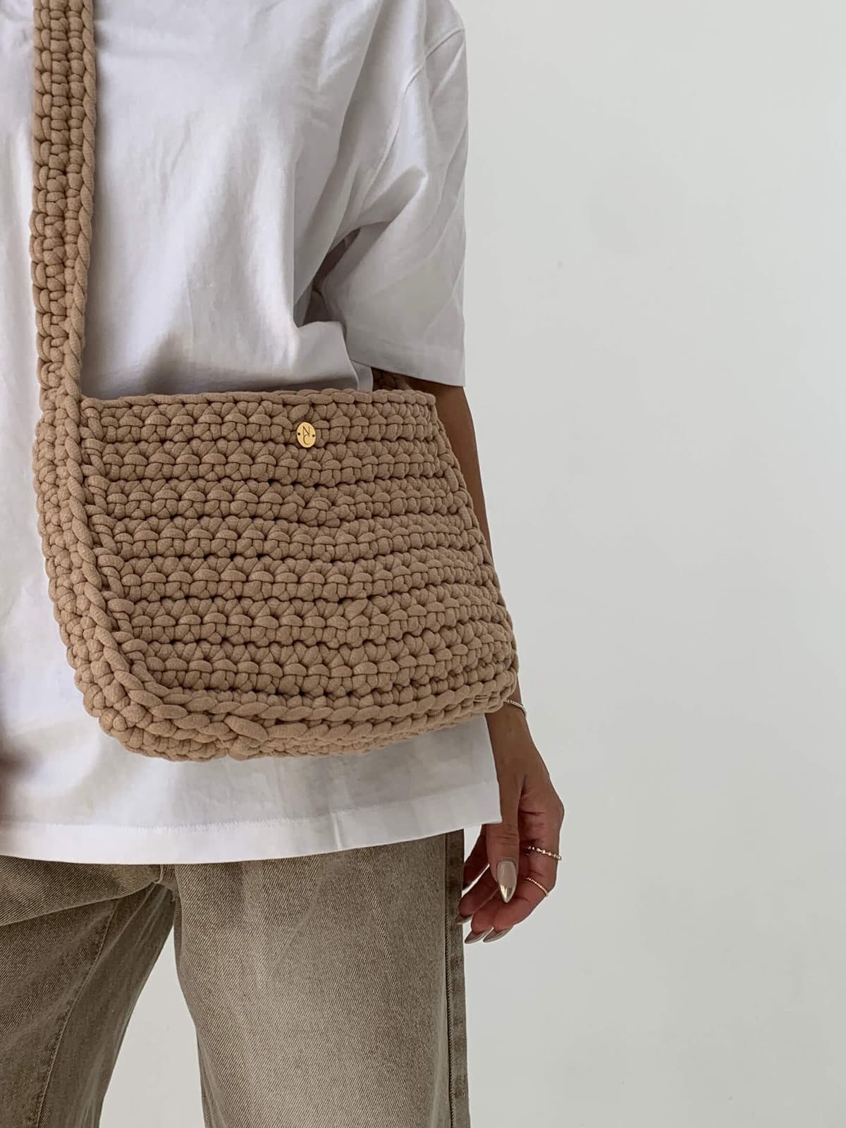 chunky-beige